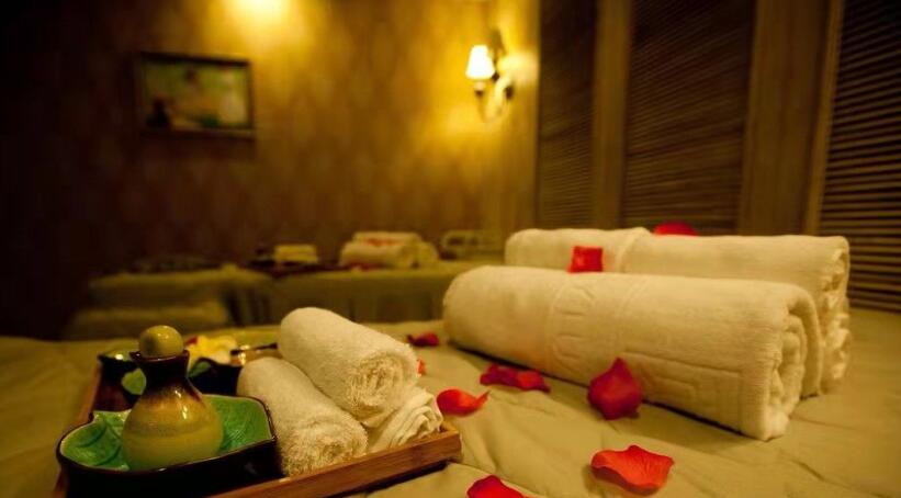 成都温江高端水疗spa会馆就这样带着清风月静抚慰了光阴悲喜